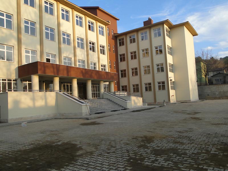 Bingöl ili genç ilçesi 1 adet 16 derslikli anadolu lisesi inşaatı ile altyapı ve çevre düzenlemesi işi